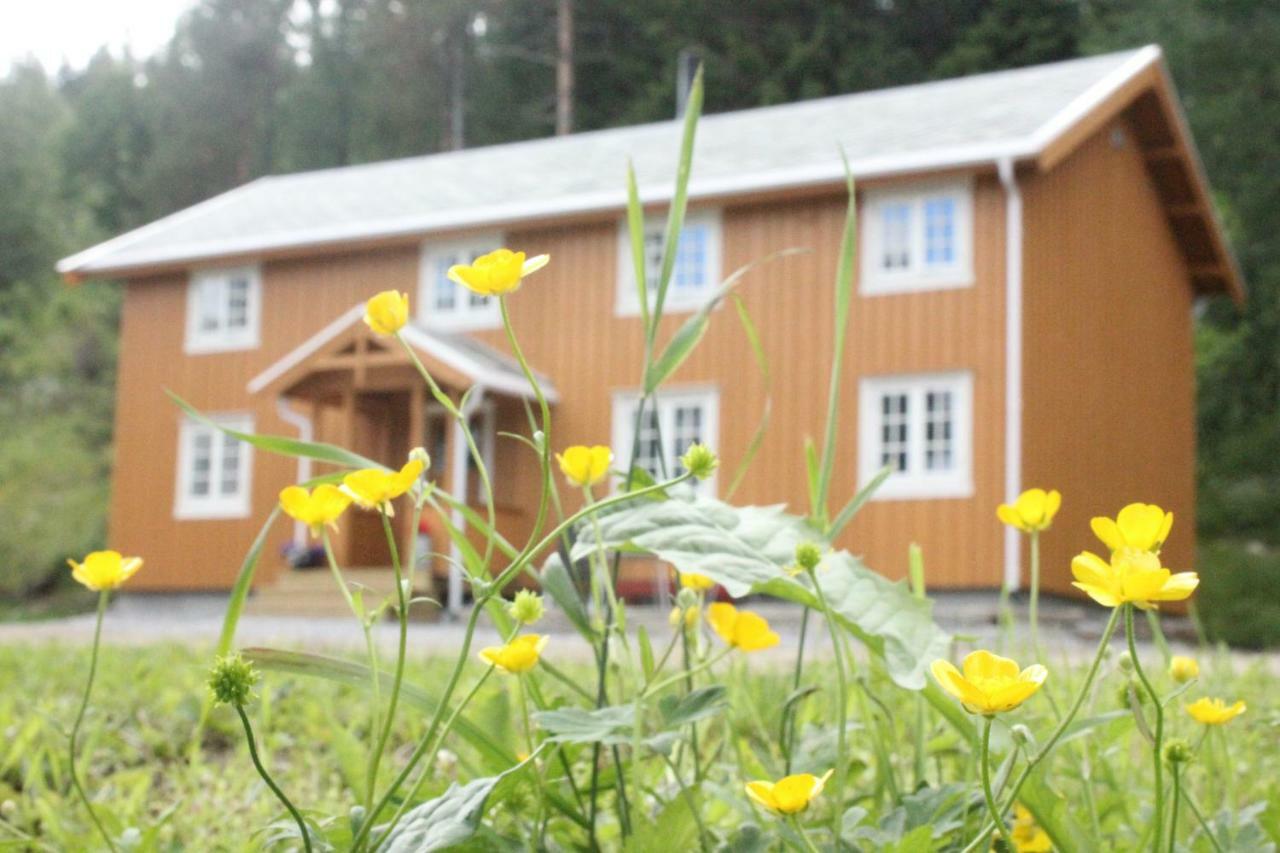 Villa Bakarstuo, Utpa Neset à Trofors Extérieur photo